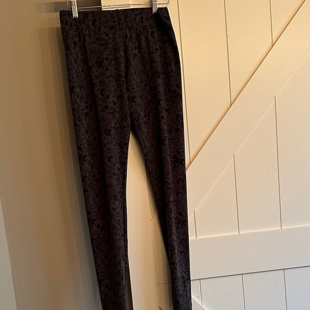 Black Patterned Leggings